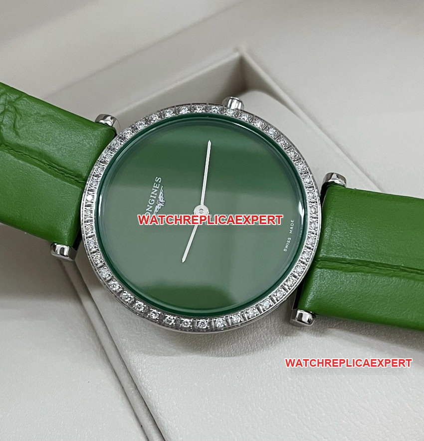 Longines elegant 1:1super clonegreen dialdiamond bezelleather strap model L4.523.0.60.2front live photo