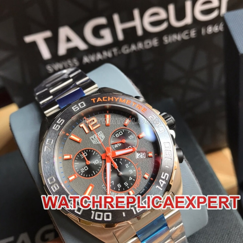 Tag Heuer F1top-tier gray plate chronographsteel bracelet model CAZ101AHfront live photo