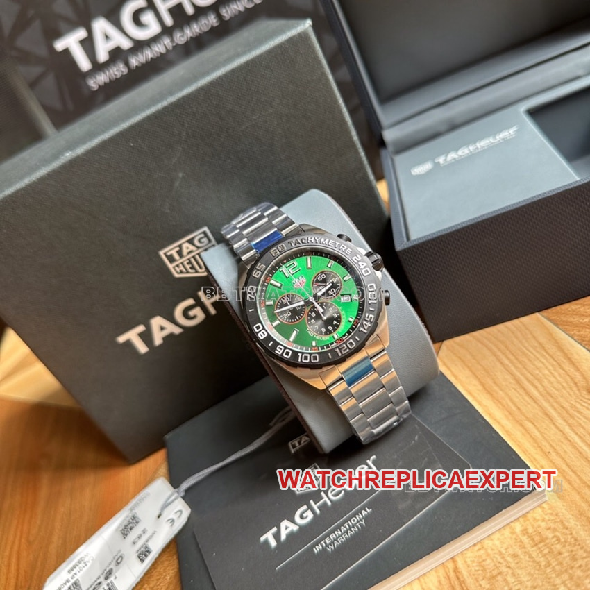 Tag Heuer F11:1super red green yellow plate chronograph rubber model CAZ101Afront live photo