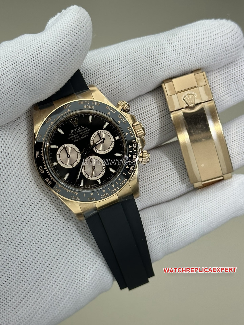 Clean factory Rolex Daytona super A imitation black plate rose gold rubber models 126515 front real picture
