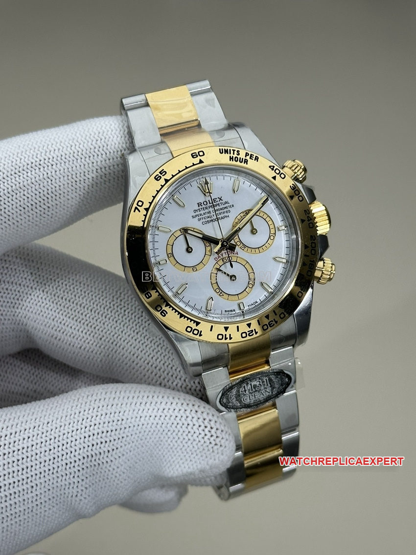 Clean FactoryRolexDaytonasuper clonewhite dial gold steel bracelet model 126503front live photo