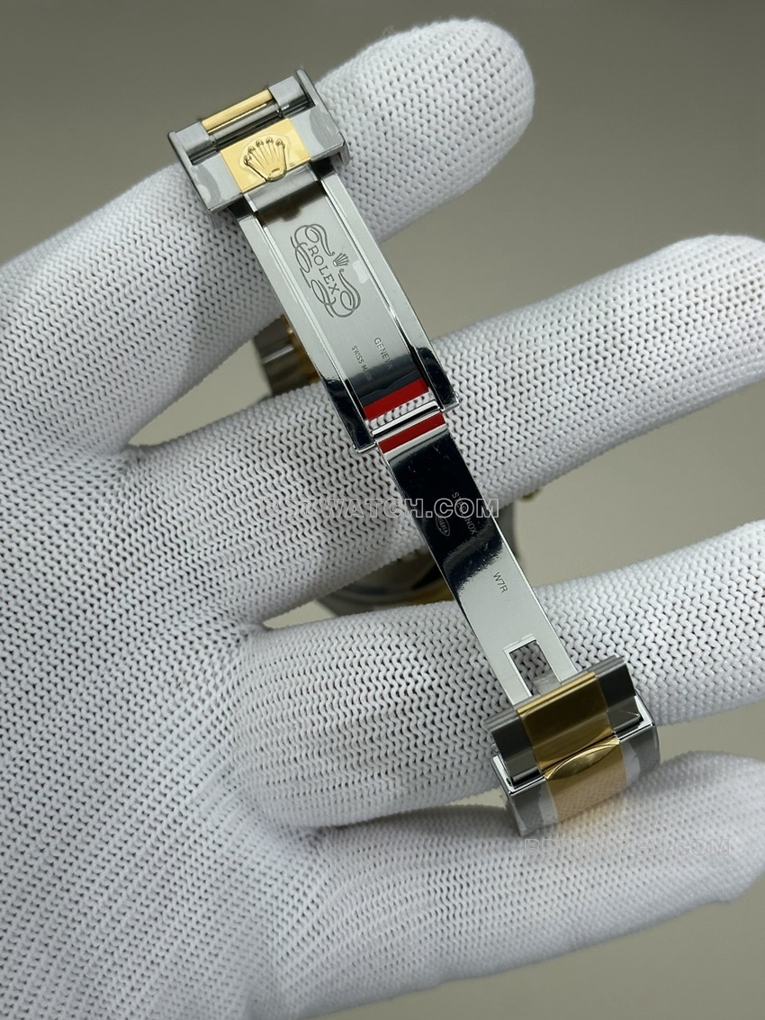 Clean FactoryRolexDaytonasuper clonewhite dial gold steel bracelet model 126503clasplive photos