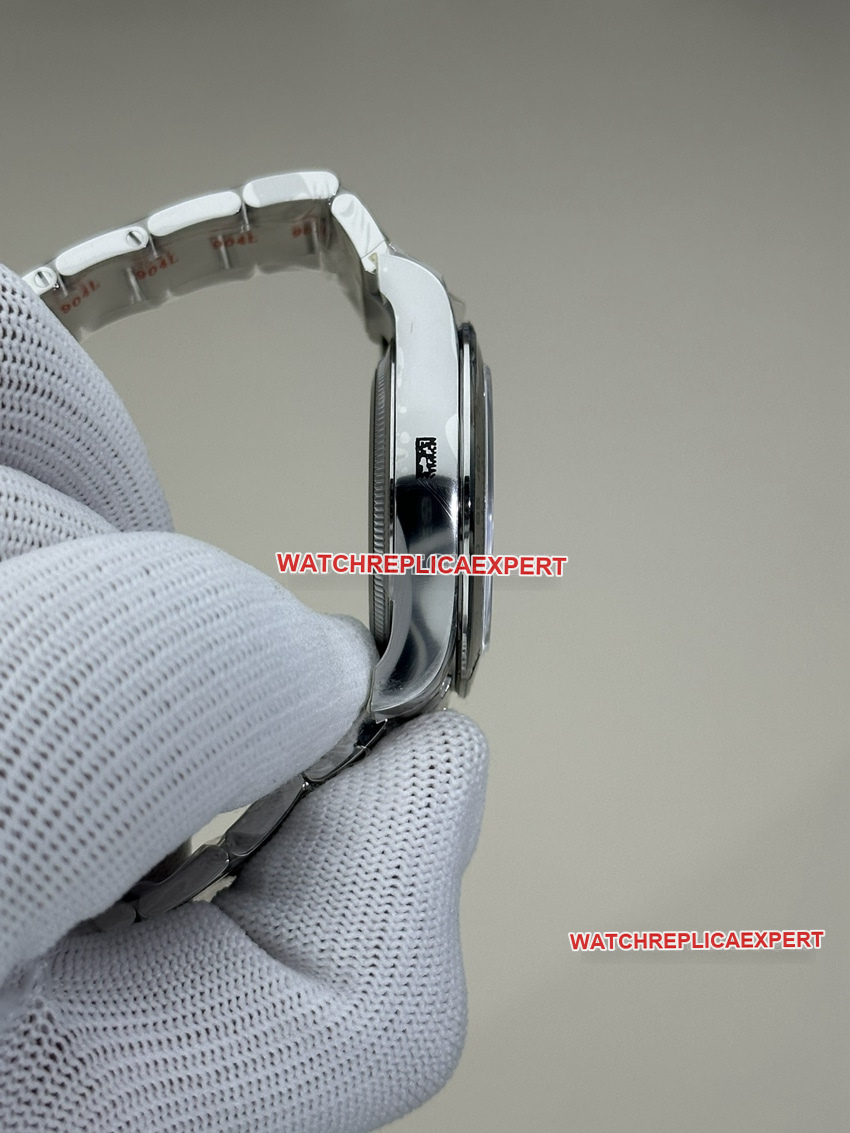 Clean FactoryRolexDaytonatop-tier 1:1high-quality replicablack dialsteel bracelet model 116509side live photo