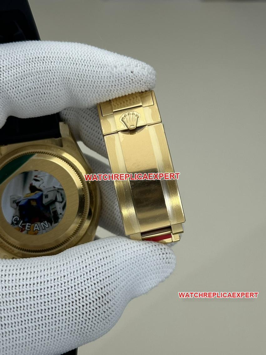 Clean factory Rolex Daytona super A imitation black plate all gold rubber models 126518 buckle actual photo