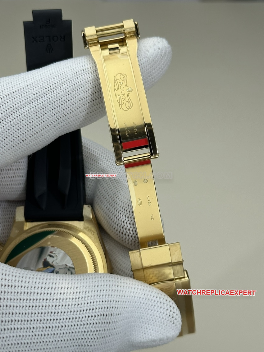 Clean factory Rolex Daytona super A imitation black plate all gold rubber models 126518 buckle actual photo