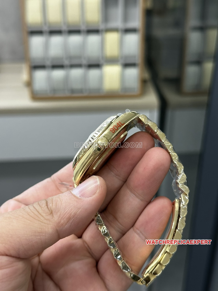 GM FactoryRolexDay-Date type gold plate m228238-0006side live photo