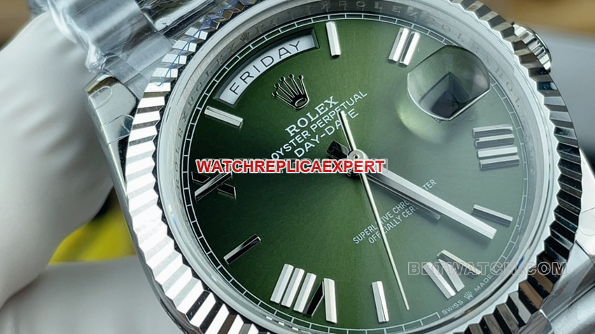 GM Factory Rolex Day-Date Ultra A Green Dial m228236-0008 Front Actual Photo