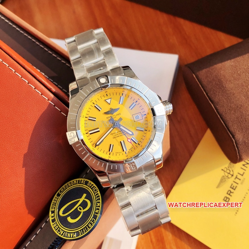 Original Breitling Avengers yellow plate steel bracelet model A17319101I1A1front live photo