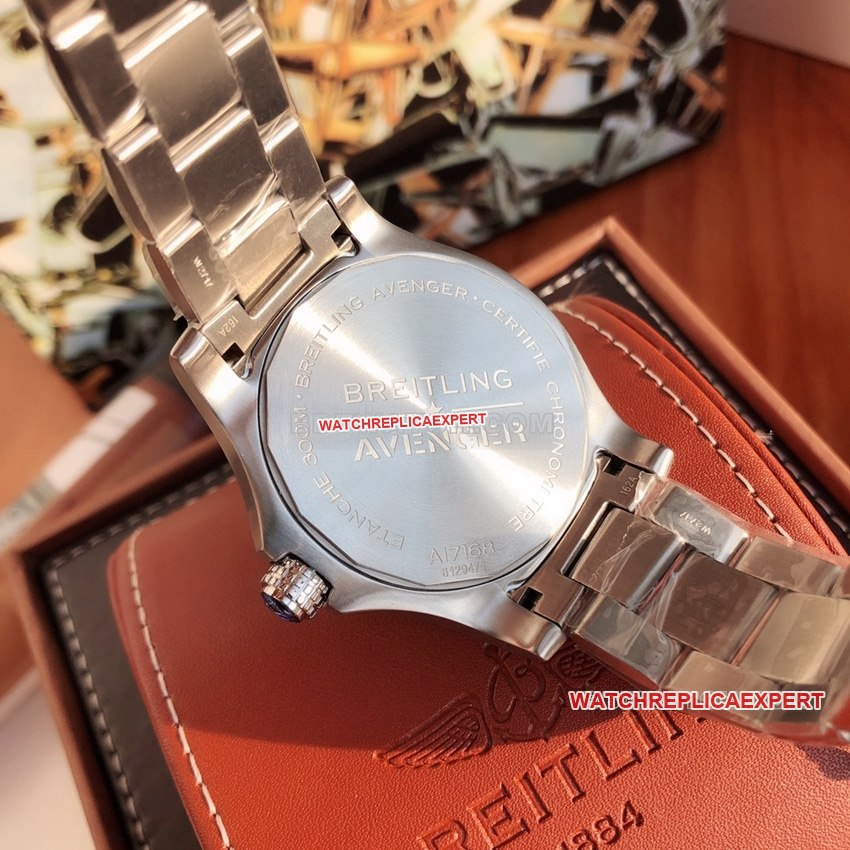 Original Breitling Avengers yellow plate steel bracelet model A17319101I1A1caseback live photo