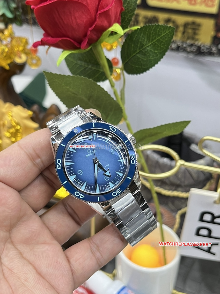 VS FactoryOmegaSeamaster1:1top-tier replicablue dial234.30.41.21.03.002front live photo