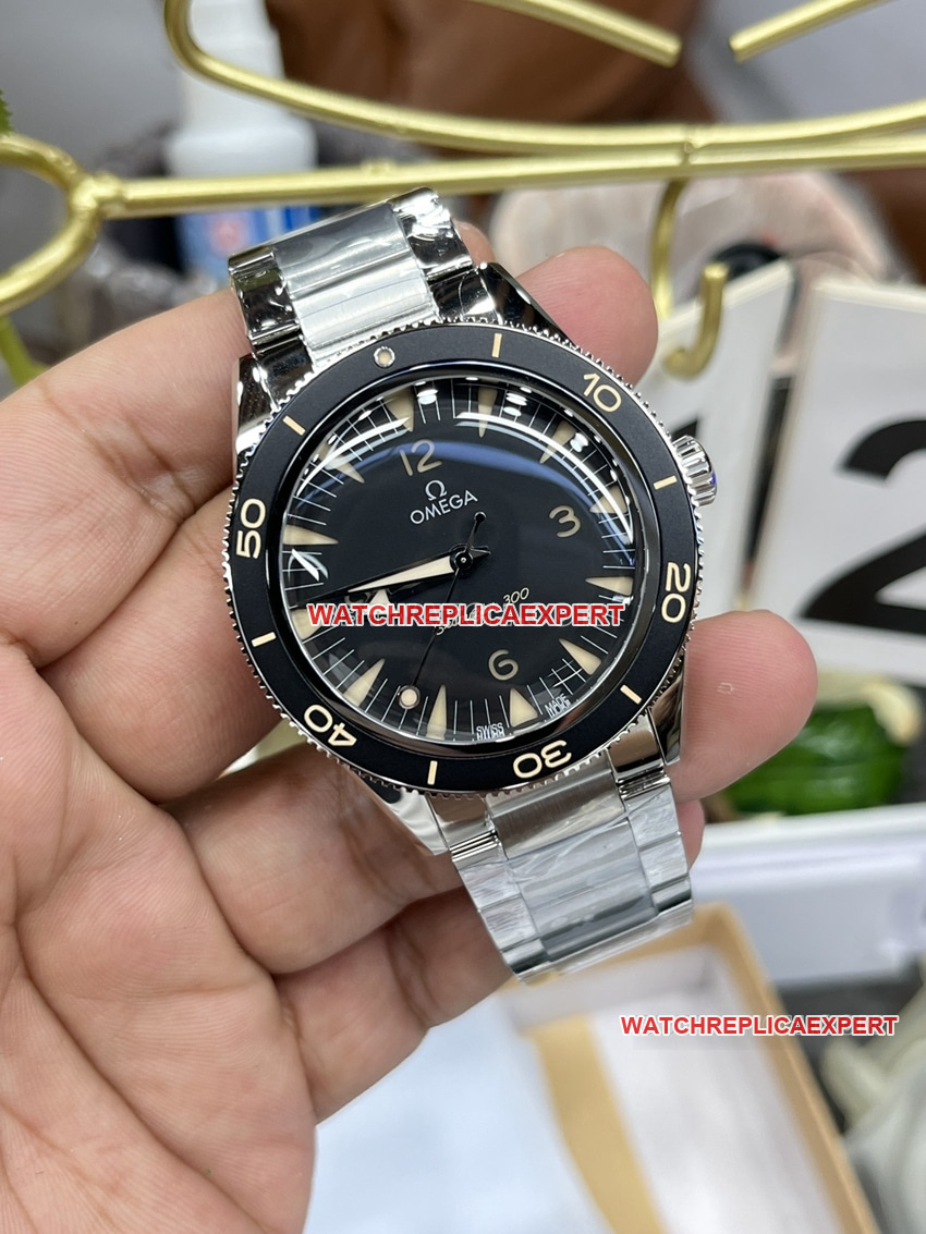 VS FactoryOmegaSeamastertop-tier 1:1high-quality replicablack dial234.30.41.21.01.001front live photo