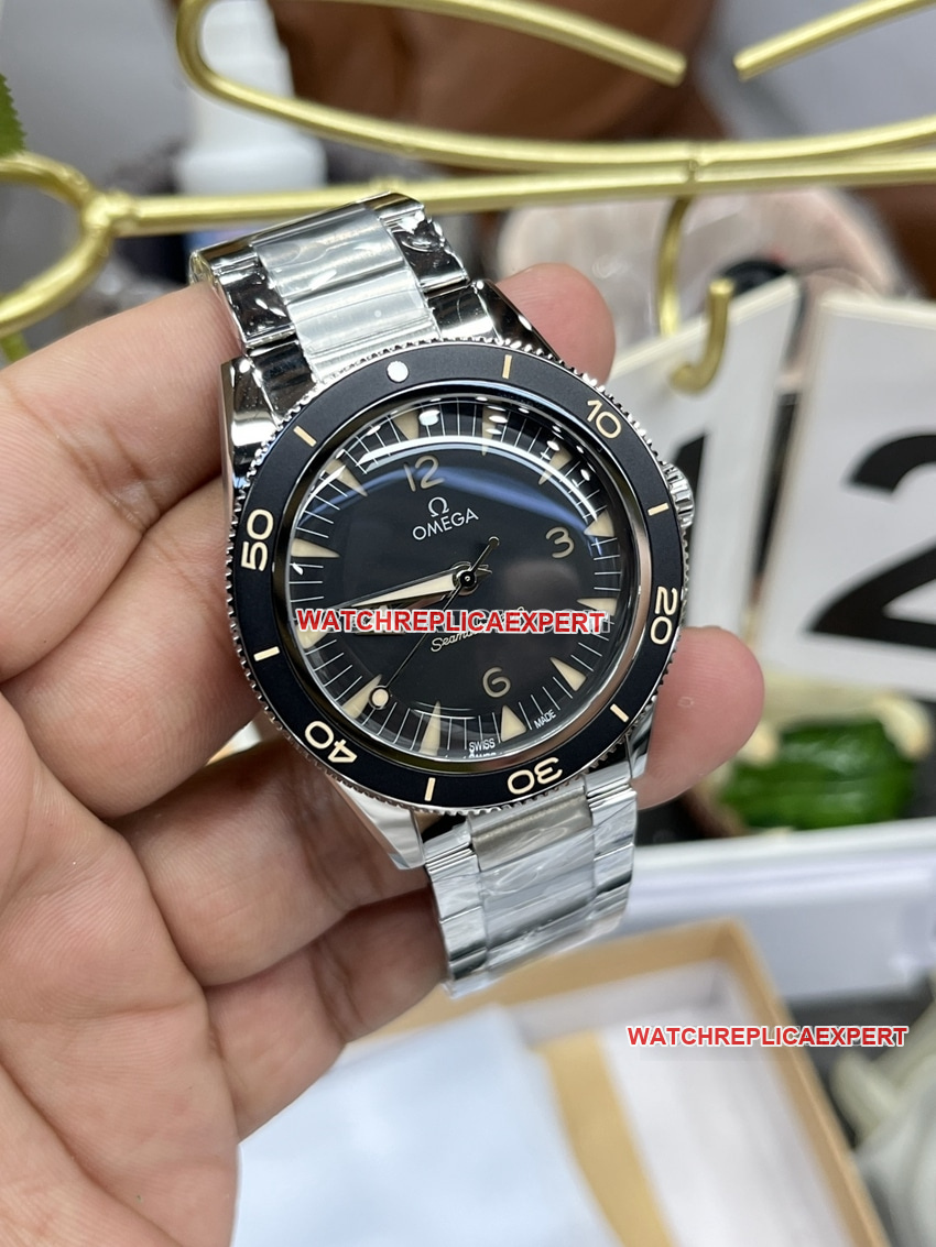 VS FactoryOmegaSeamastertop-tier 1:1high-quality replicablack dial234.30.41.21.01.001front live photo