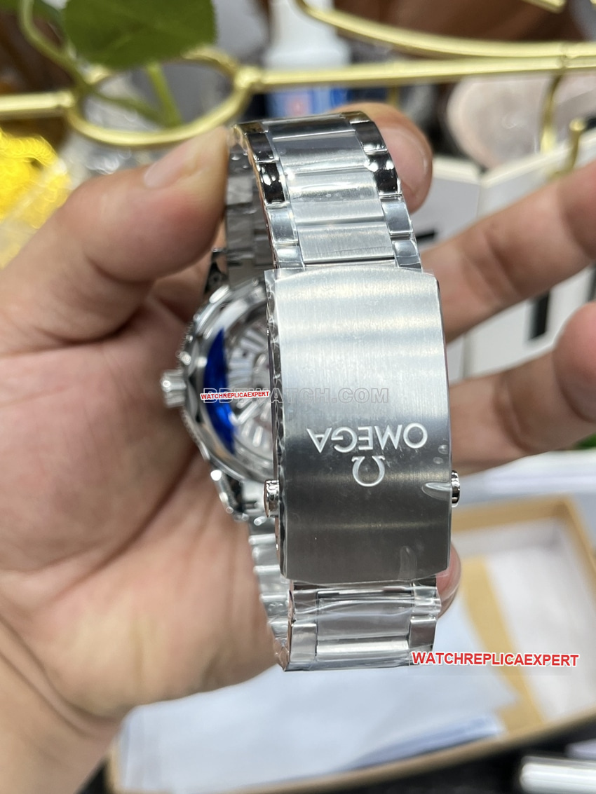 VS FactoryOmegaSeamastertop-tier 1:1high-quality replicablack dial234.30.41.21.01.001clasplive photos