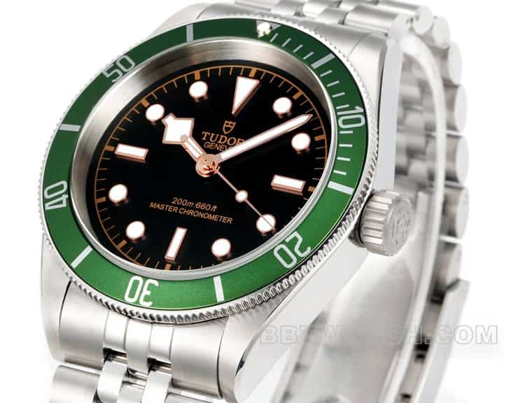 3TTudor Biwan 1:1top-tier replicablack dialsteel bracelet model 79230Gfront live photo