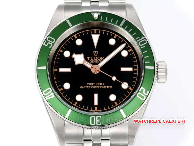 3TTudor Biwan 1:1top-tier replicablack dialsteel bracelet model 79230Gfront live photo