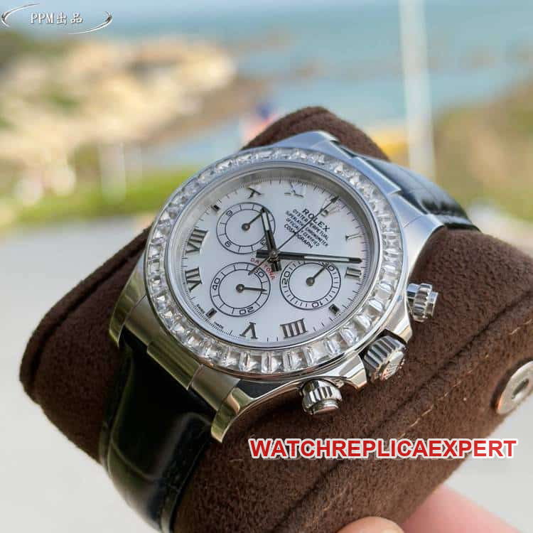 PPMRolexDaytona1:1super clonewhite dialdiamond bezel116519front live photo