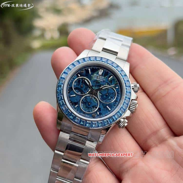 PPMRolexDaytonatop-tier blue hollow dialdiamond bezelsteel bracelet front live photo