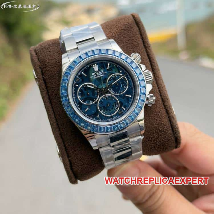 PPMRolexDaytonatop-tier blue hollow dialdiamond bezelsteel bracelet front live photo