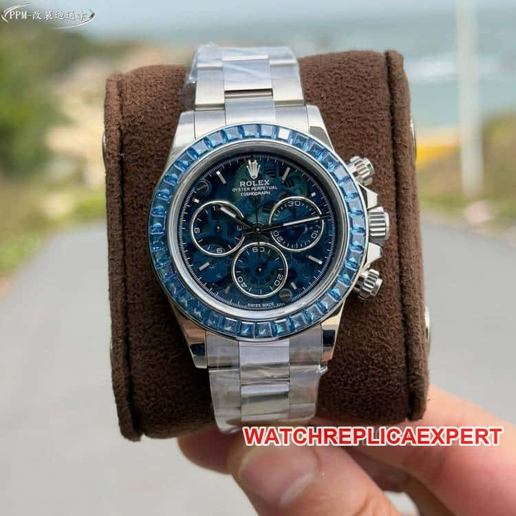 PPMRolexDaytonatop-tier blue hollow dialdiamond bezelsteel bracelet front live photo