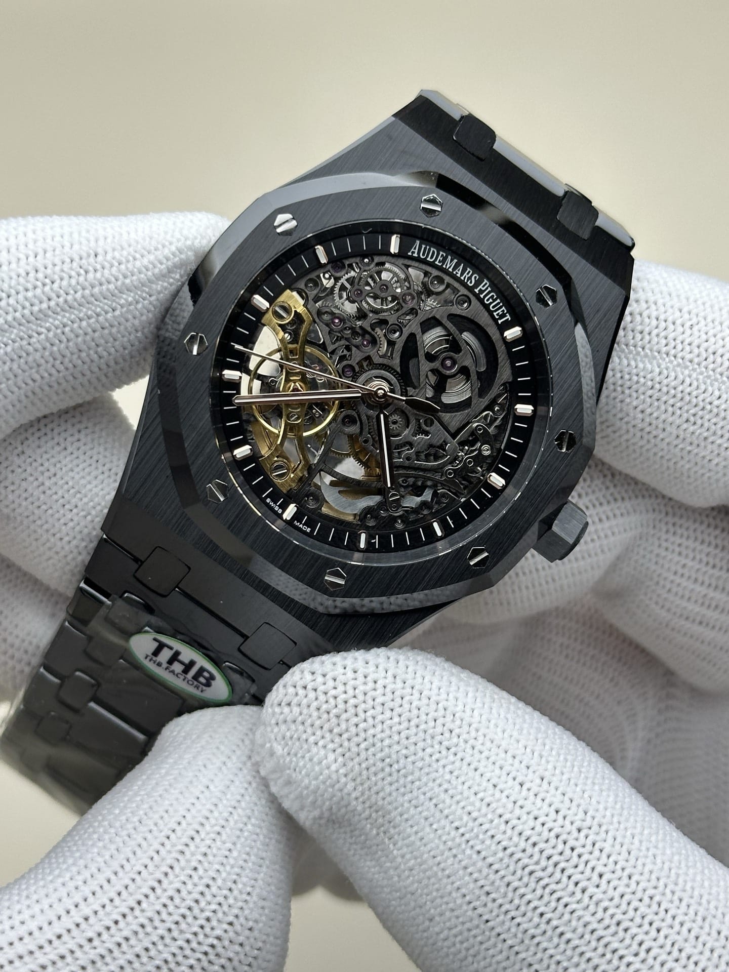THBAudemars PiguetRoyal Oak1:1super black ceramic hollow plate steel bracelet model 15416front live photo