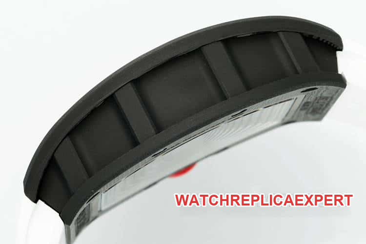 APSRichard Milletop-tier 1:1high-quality carbon fiber case white rubber model RM055side live photo