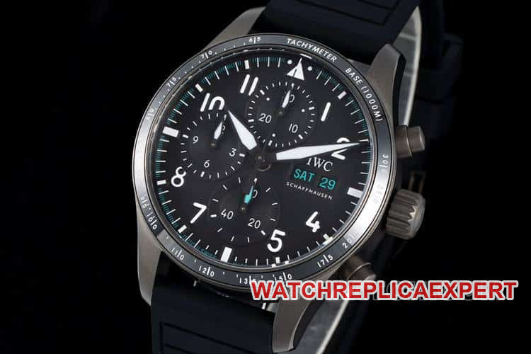 BLSIWC pilot top-tier 1:1high-quality replicablack dialchronograph rubber model IW388306front live photo