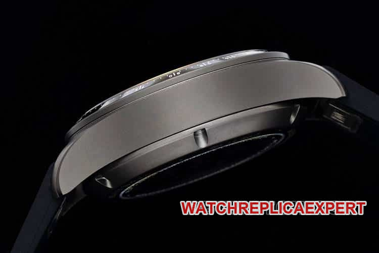BLSIWC pilot top-tier 1:1high-quality replicablack dialchronograph rubber model IW388306side live photo