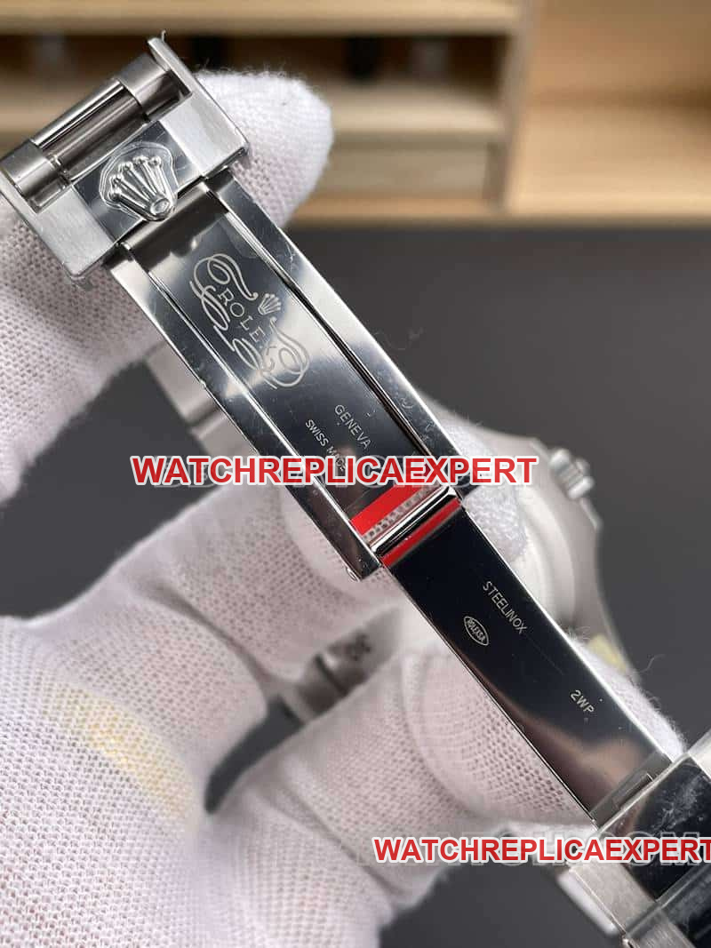 VSRolex Yacht-Master gray plate 126622clasplive photos