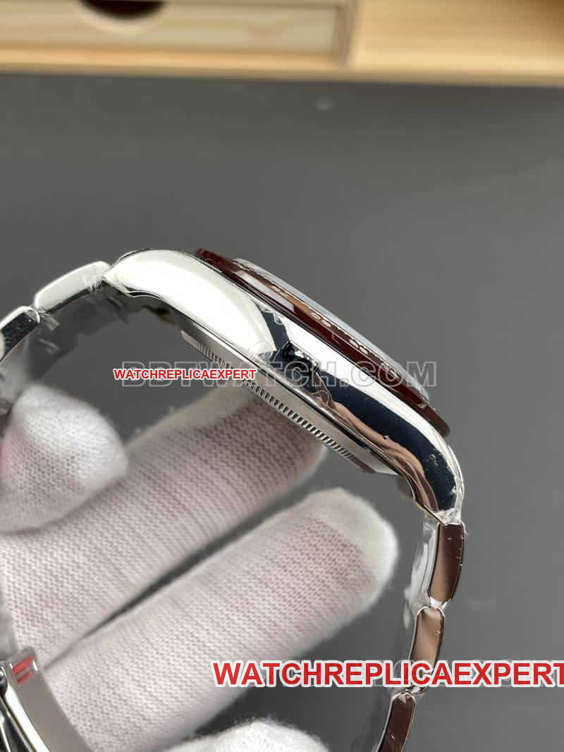 VSRolexDaytona1:1super Bing Landi126506side live photo