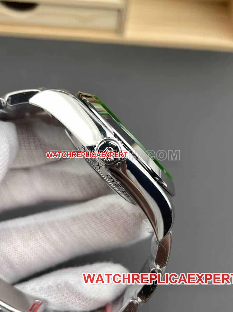 VSRolex magnetic type 1:1top-tier replicablue dial116400side live photo