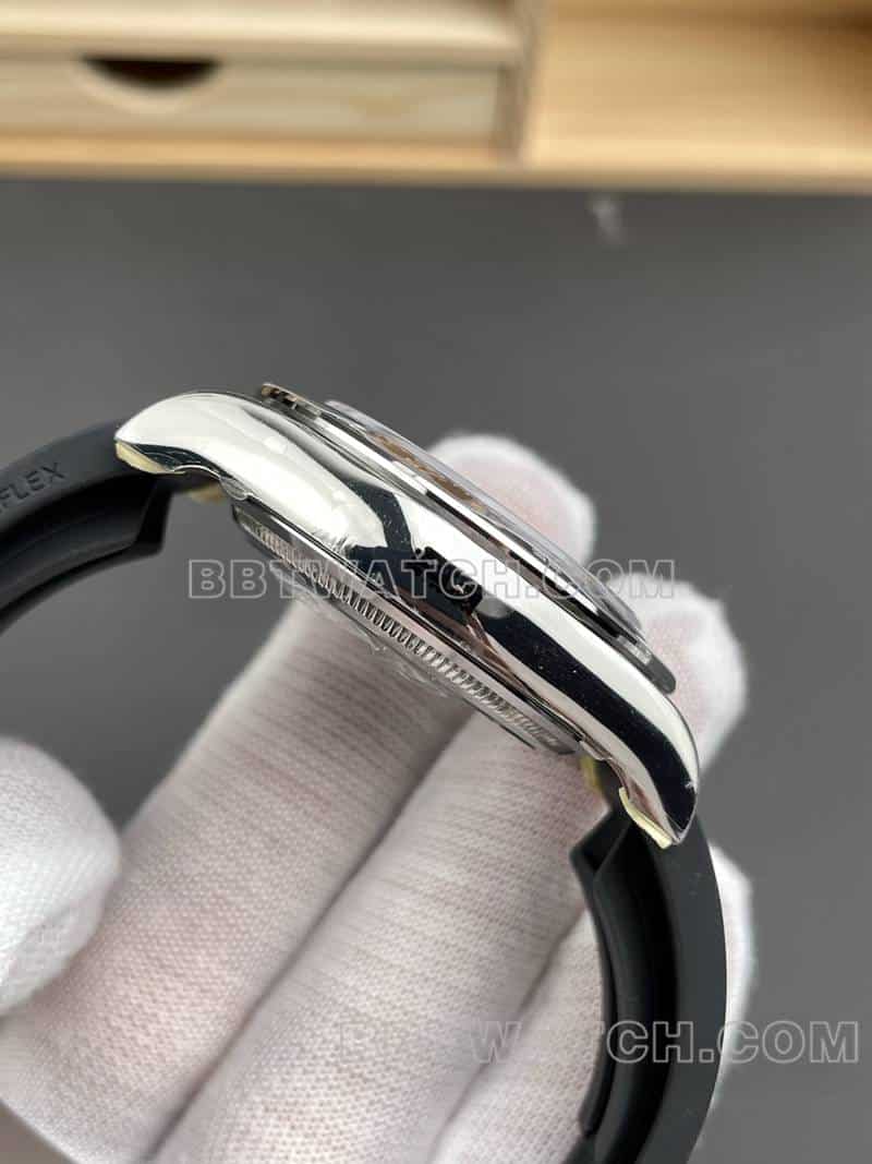 VSRolexDaytonatop-tier 1:1high-quality gray plate rubber model 126519side live photo