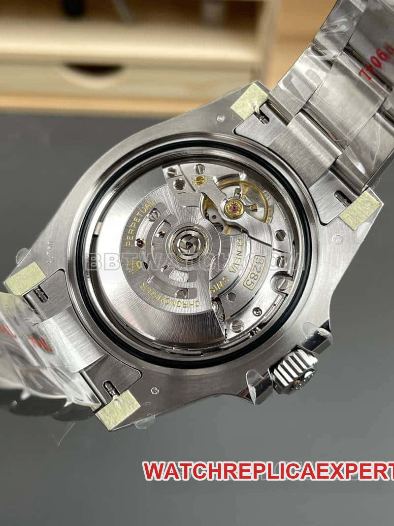 VSRolexGMT-Master1:1top-tier replicagreen dial126729caseback live photo