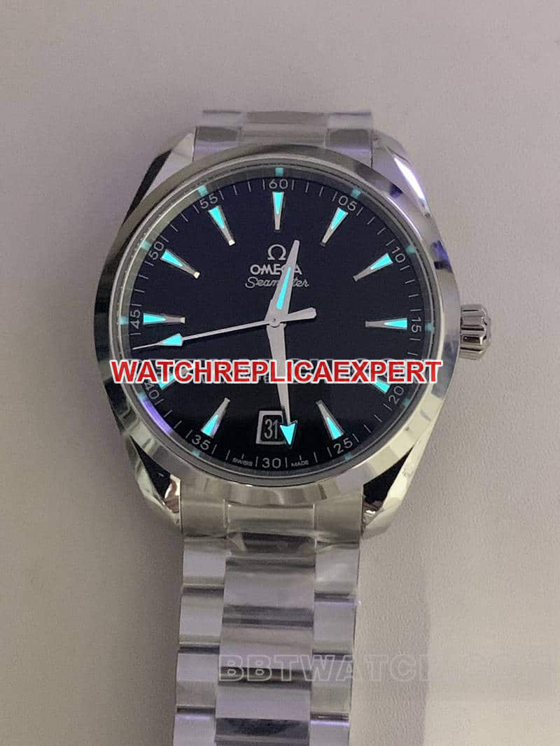 VSOmegaSeamastersuper clone150m black dial220.10.41lumelive photos