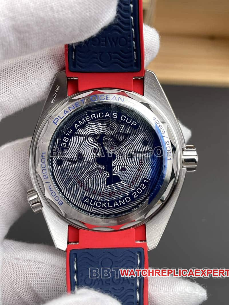 VS FactoryOmegaSeamastertop-tier 1:1high-quality America's Cup 600mwhite dial215.32.43caseback live photo