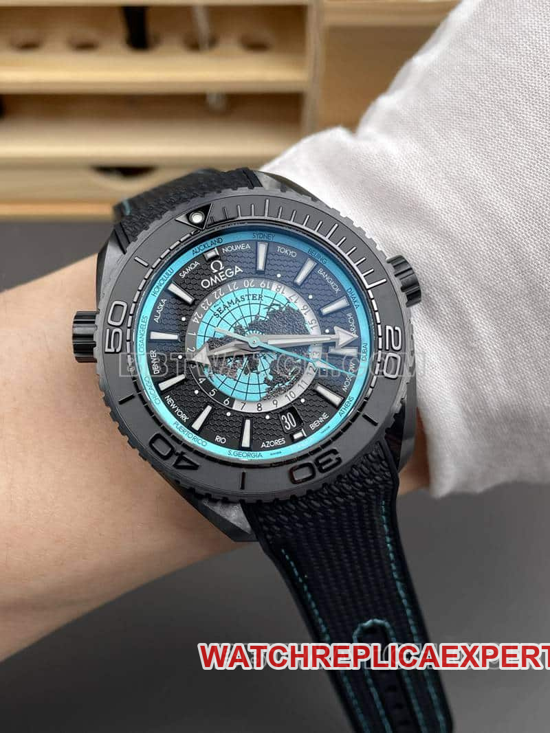VS FactoryOmegaSeamastertop-tier replicablack dial600m world time 215.92.46 wearing live photos