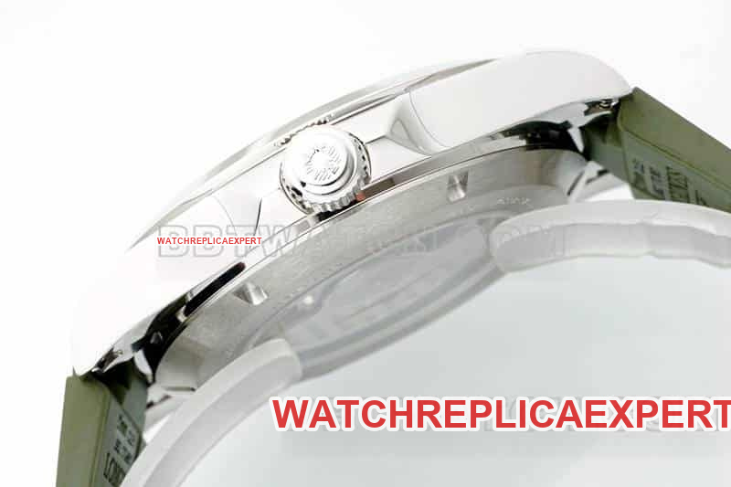 AF FactoryLongines Concas super clonegreen dial rubber model L3.830.4.02.9side live photo