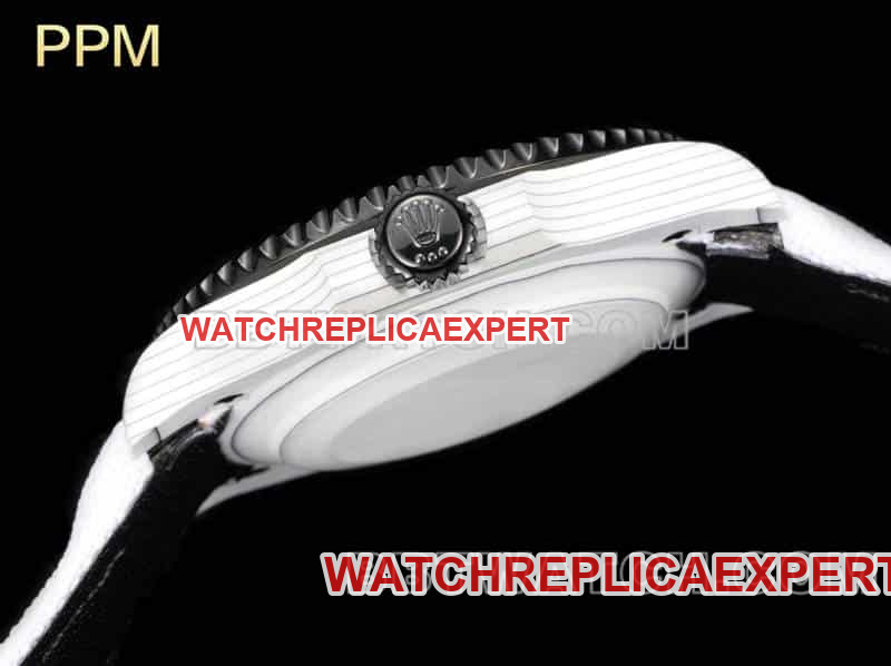 PPM factory RolexSubmariner1:1super clonegreen dial carbon fiber 3135 white leather strap model side live photo