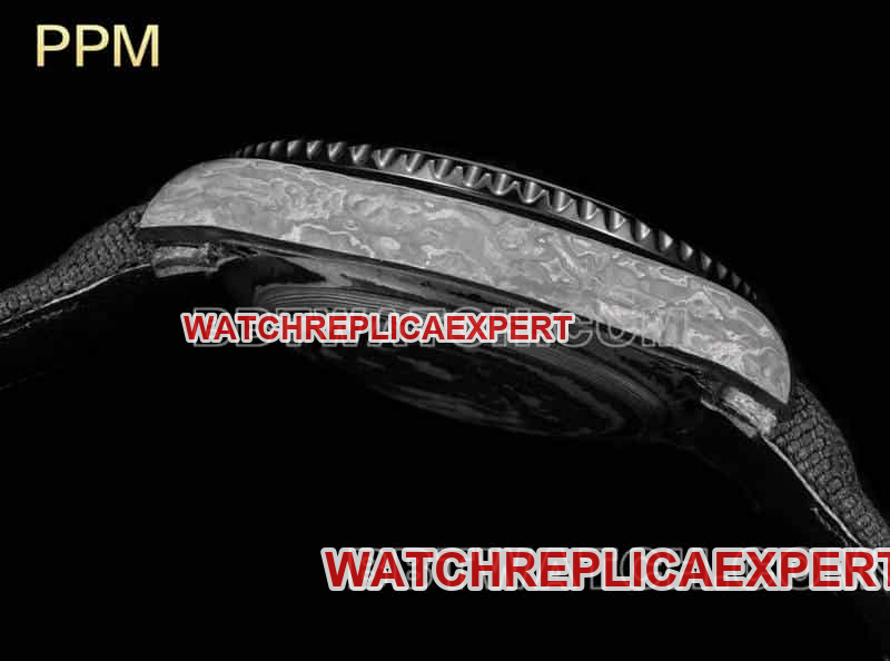 PPM factory RolexSubmariner1:1super clonegreen dial carbon fiber 3135 black leather strap model side live photo