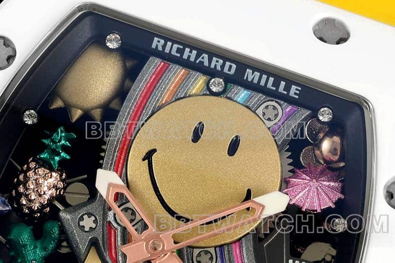 Richard Mille men's smiley tourbillon white shell yellow rubber RM 88front live photo