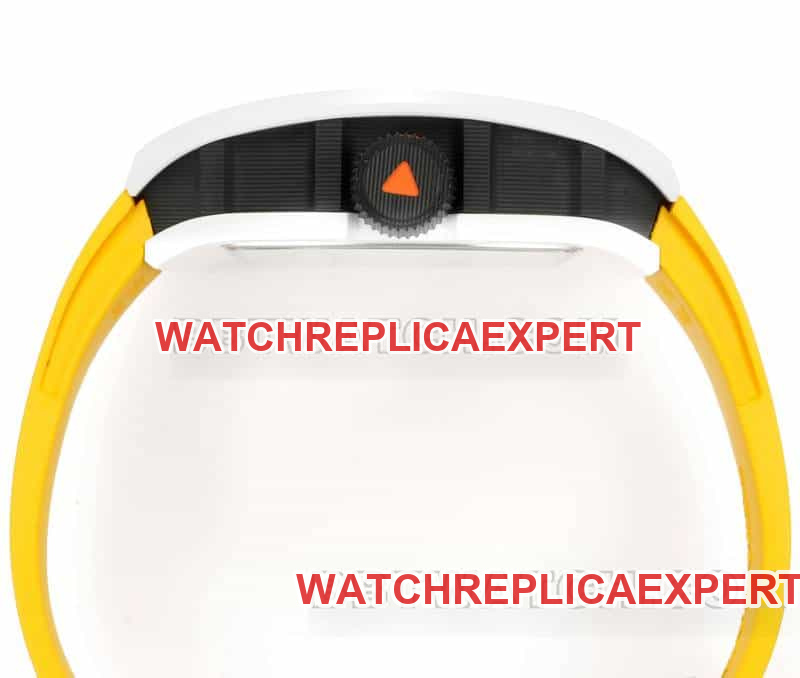 Richard Mille men's top-tier graffiti tourbillon yellow rubber RM 68-01side live photo
