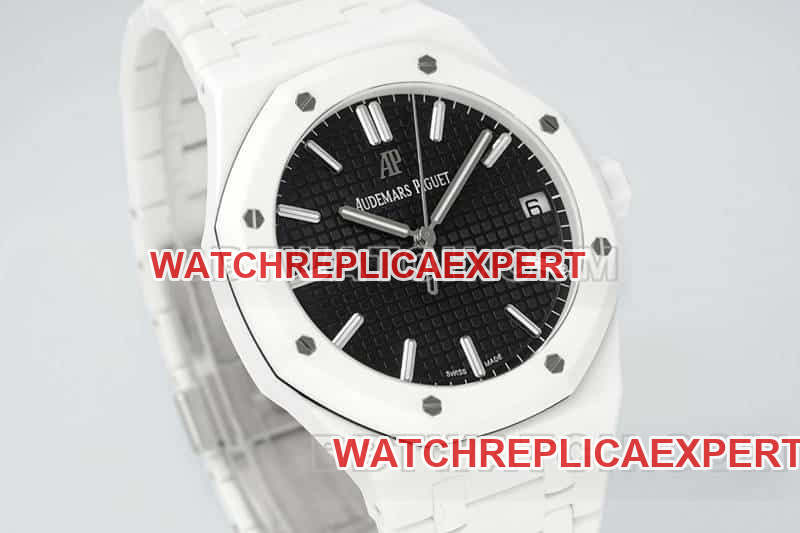 APS factory Audemars PiguetRoyal Oak1:1super cloneblack dial white ceramic15500front live photo