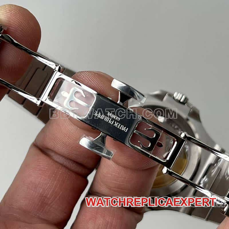 3K FactoryPatek Philippe sporty elegant 1:1super cloneblue dialNautilus5811clasplive photos