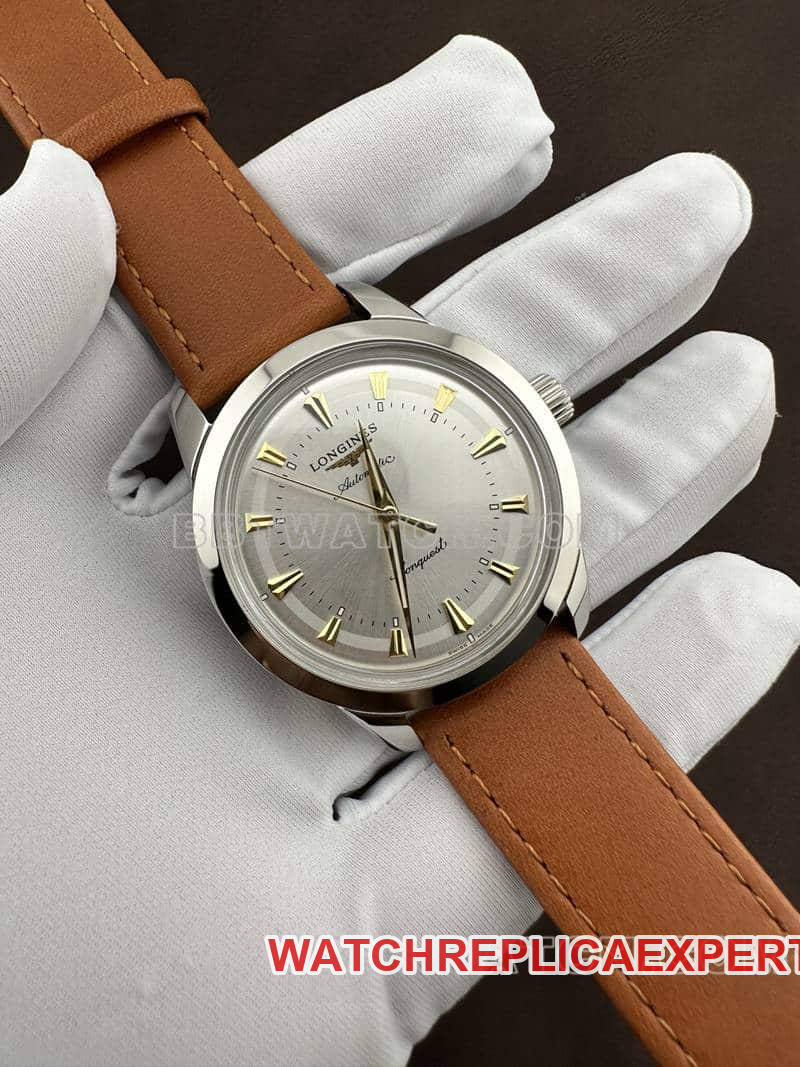 AF FactoryLongines Concas silver white dialleather strap model L1.650.4.72.2front live photo