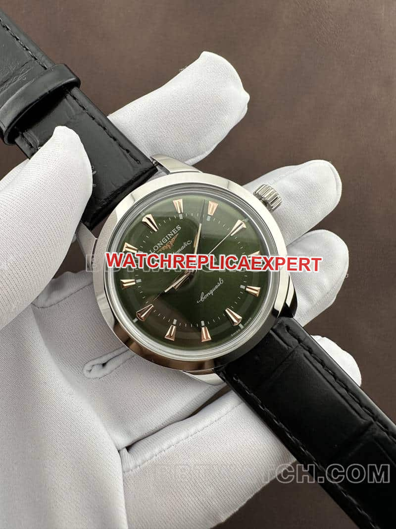 AF FactoryLongines Concas 1:1top-tier replicagreen dialleather strap model front live photo