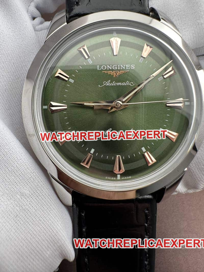 AF FactoryLongines Concas 1:1top-tier replicagreen dialleather strap model front live photo