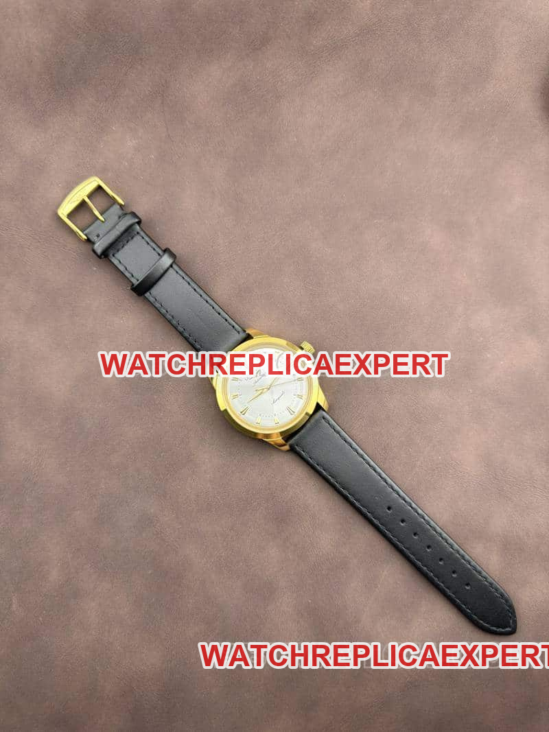 AF FactoryLongines Concast stop-tier silver white dialyellow goldleather strap model front live photo