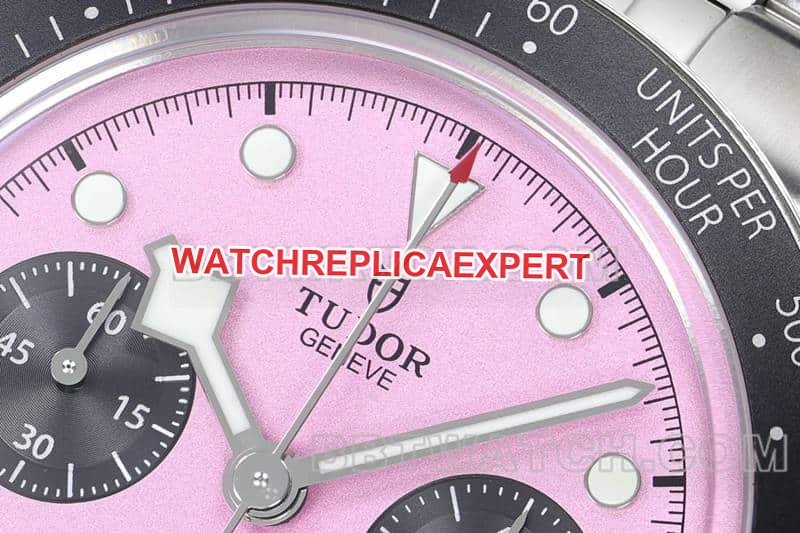 ZF FactoryTudor Biwan top-tier 1:1high-quality pink dial chronographsteel bracelet model 79360Nfront live photo