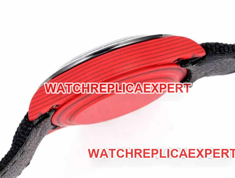 TW factory RolexDaytona1:1super carbon fiber hollow plate red side live photo
