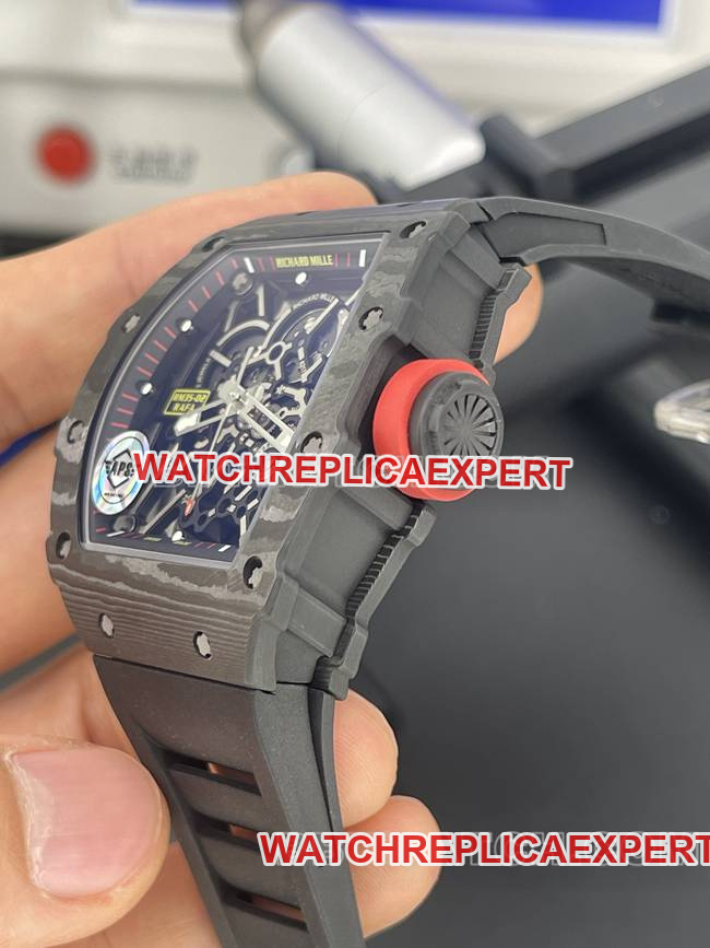 top-tier watch APS factory Richard Mille carbon fiber mechanical watch RM35-02side live photo