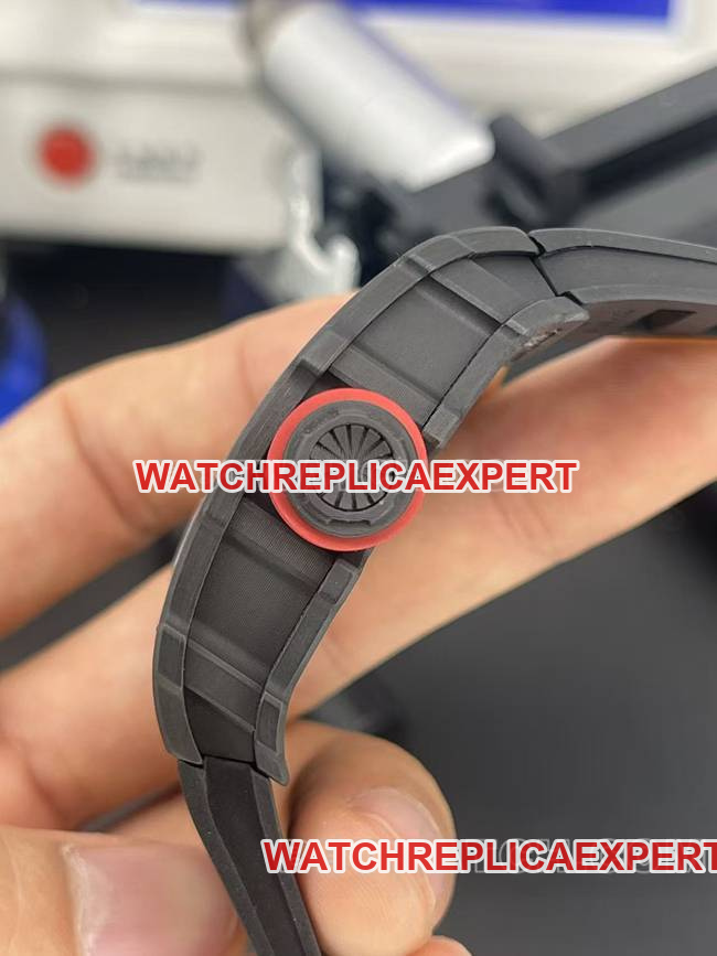top-tier watch APS factory Richard Mille carbon fiber mechanical watch RM35-02side live photo